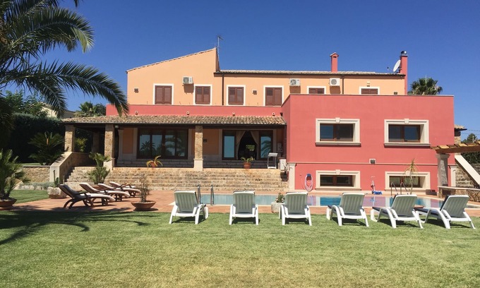 Noto Villa | Villa Maremonti luxury villa with swimming pool