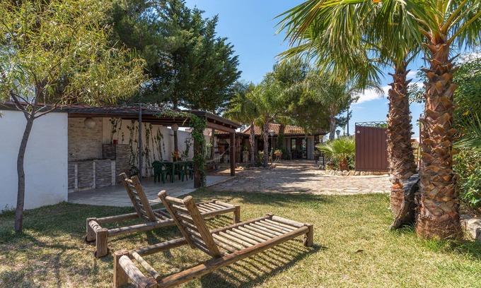 Sant'Isidoro Villa | Villa Maresole by BarbarHouse