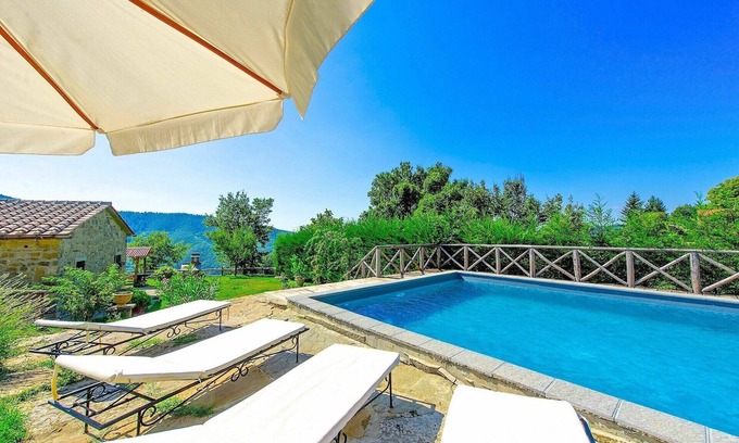 Pieve di Chio Villa | Villa Margherita Uno - Villa Margherita Uno