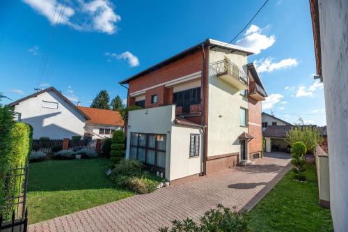 Slavonski Brod Villa | Villa Markus