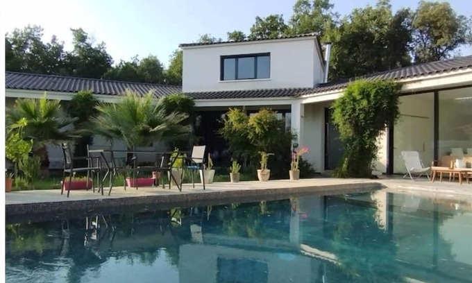Sardan Villa | Villa marmo, magnificent modern villa with swimming pool