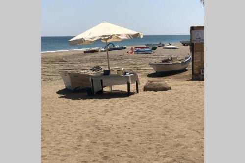 San Luis de Sabinillas Apartment | Villa Matilde Modern 2 Bedroom Apartment Close to Beach