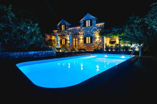 Dol Villa | Villa matulic