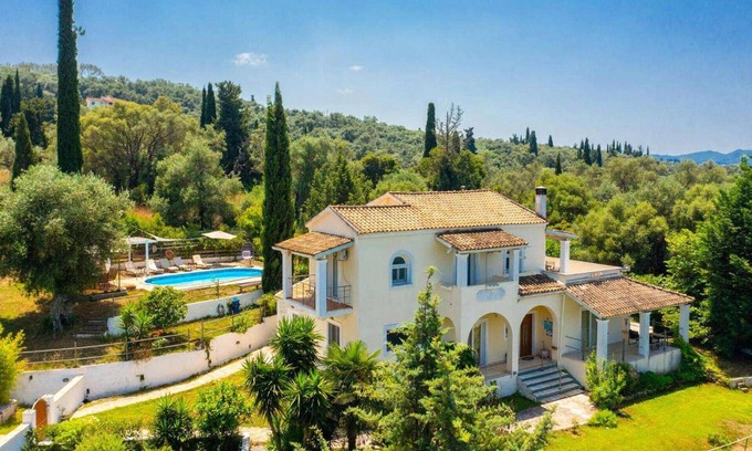 Sfakera House | Villa Mavrikia is situated in the beautiful village of Sfakera in the north of Corfu and is set with