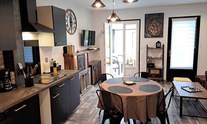 Cayeux-sur-Mer House | Villa Mazatlan with lighthouse view +2 bikes