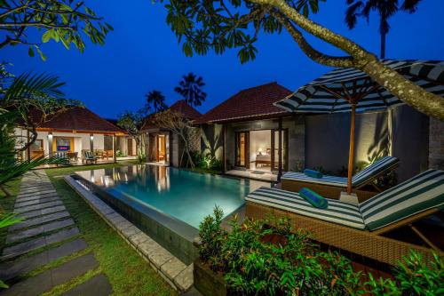Laksmana Villa | Villa MD 2 Stylish 3 BR w/Sunny Pool at Prime Eat Street