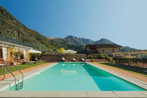 Camaiore Villa | Villa Melangola