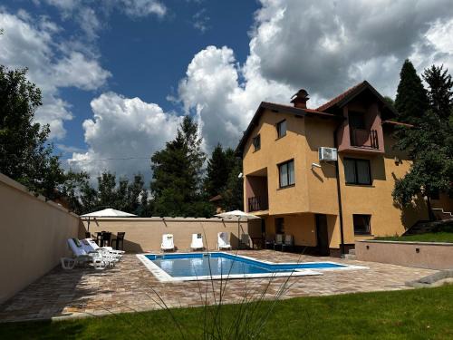 Sarajevo Canton Villa | Villa Mercurii