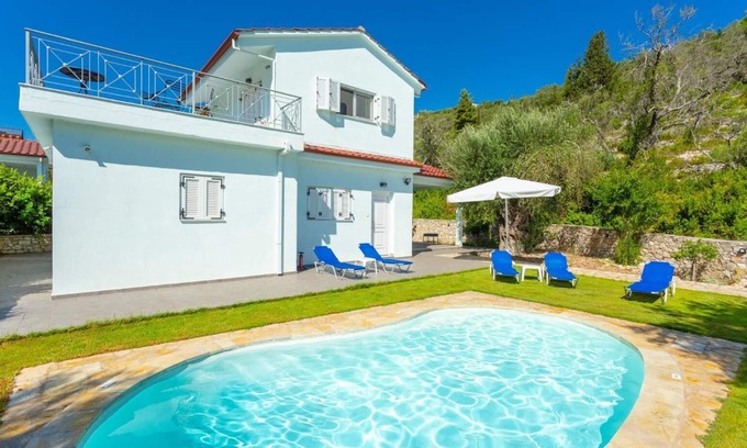 Longos Villa | Villa Mia - Three Bedroom Villa, Sleeps 10