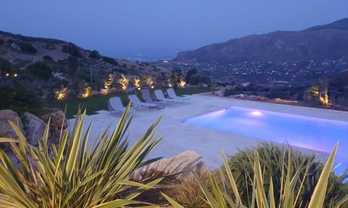 Castellammare del Golfo Villa | Villa Minù, Scopello