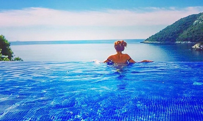 Kobas House | Villa Mirosa-Quadruple Room with Terrace