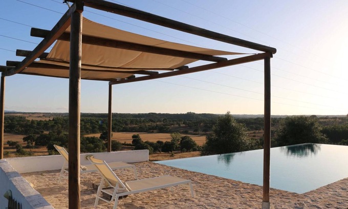 Santiago do Cacem Villa | Villa 'Monte Da Casa Nova' with Private Pool, Wi-Fi and Air Conditioning