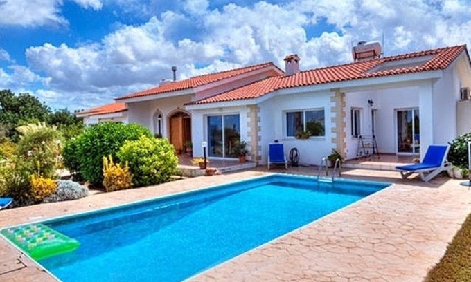 Latchi Villa | Villa Morfo your perfect gate-away