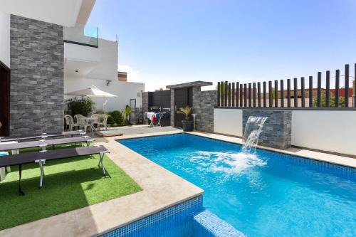 Mirleft Villa | Villa MOSA 3 beds + 3 Bath villa with pool