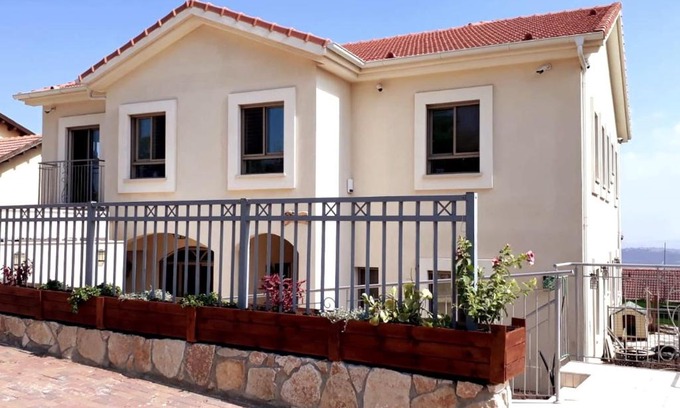 Galil Tachton Villa | Villa Netofa (Kosher)