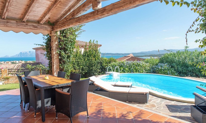 Pittulongu Villa | Villa "Nicola" with Private Pool and Beautiful Sea View
