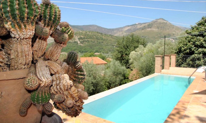 Itri House | Villa Oasis pool and nature