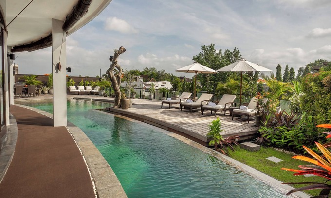 Padonan Villa | Villa Oshra by Fantasia Villas