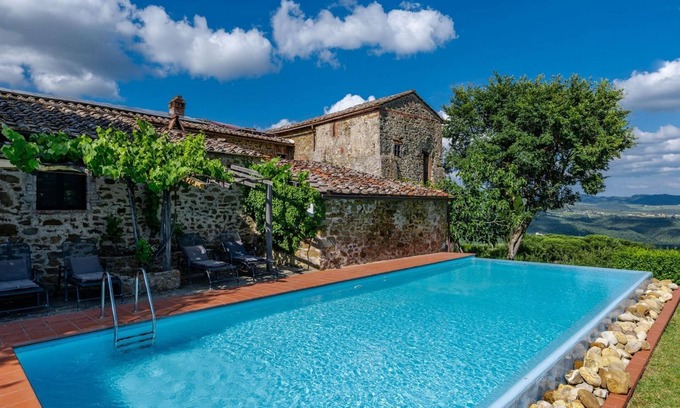 Castelnuovo Berardenga Villa | Villa Poggiarello, Castelnuovo Berardenga, Siena and Chianti
