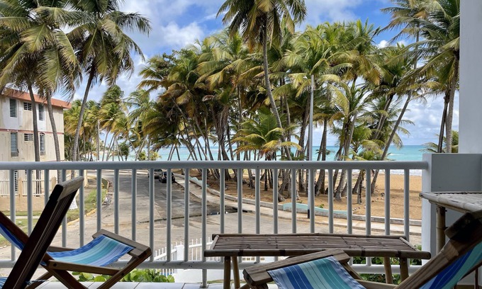 Vilomar Apartment | Villa Palmar 3 bedrooms in beautiful Playa Azul just a jump away to the beach!