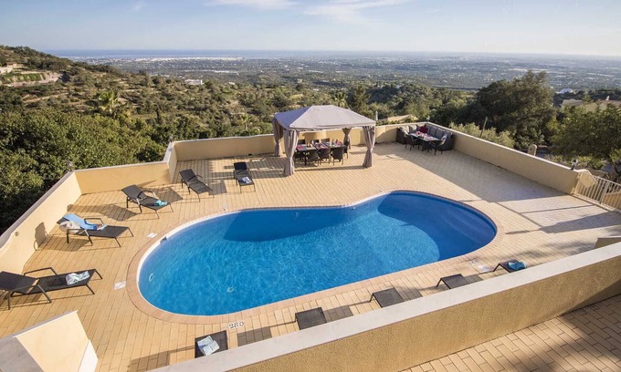 Estoi Villa | Villa Panoramica | 5 Bedrooms | Panoramic Views | Estói