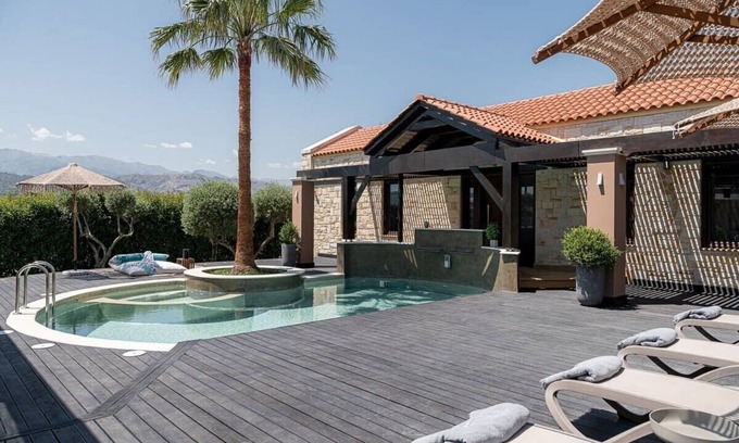Daratsos Villa | Villa Peacock with Spa Facilities
