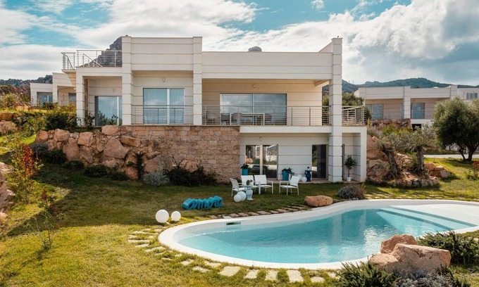 Liscia di Vacca Villa | Villa Pegasus - Borgo Delle Stelle