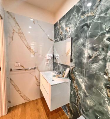 Mondragone House | Villa Perla Del Mare