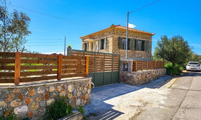 Arfara Villa | Villa Pidima