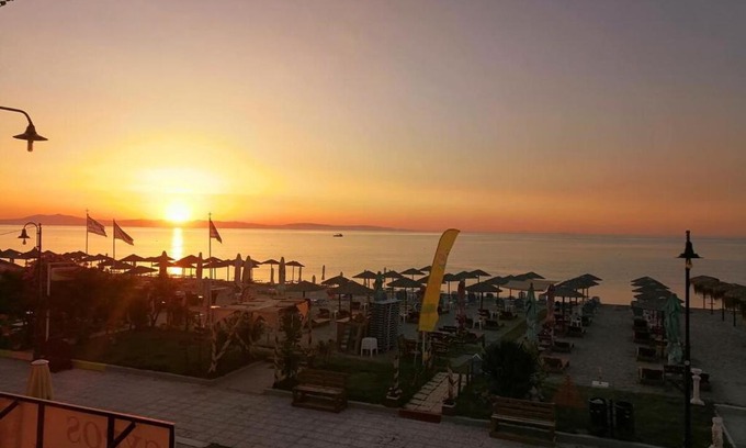 Olymbiaki Akti Apartment | Villa Pinelopi