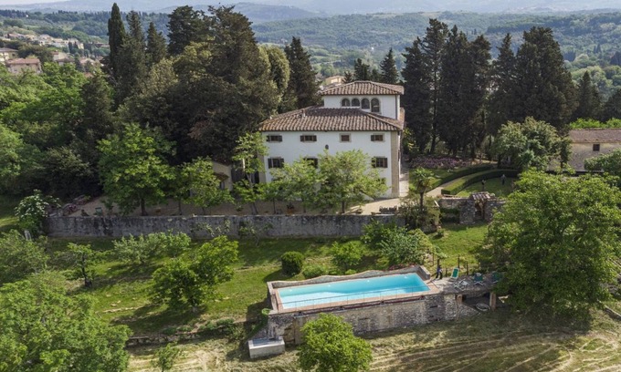 Rignano sull'Arno Villa | Villa Poggio Cherici by MMega