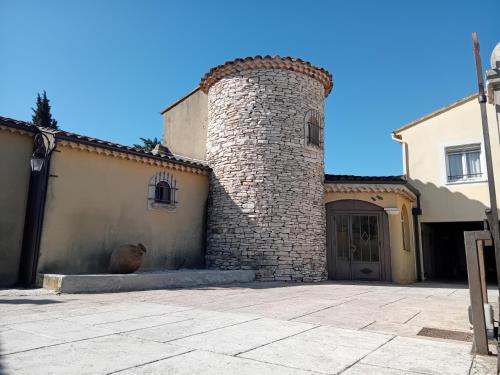 Entraigues-sur-la-Sorgue Villa | Villa provençale avec jacuzzi