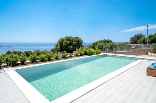 Plateies Villa | Villa Prasino by Villa Plus