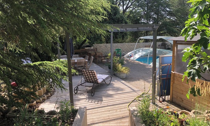 Merindol Villa | Villa Privée, Piscine, Jacuzzi, Jardin, au Coeur du Luberon