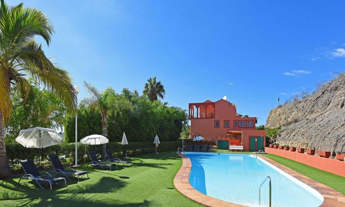Pasito Blanco House | Villa Puerto Marina 18