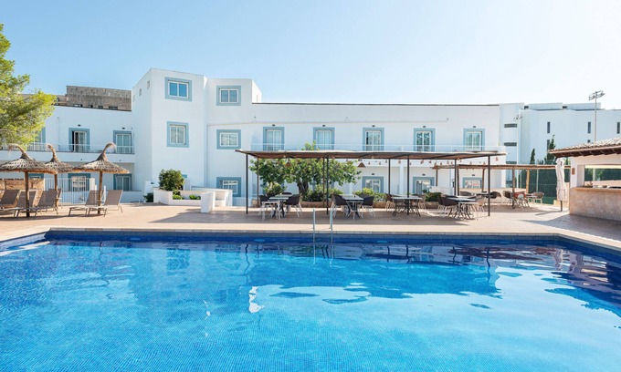 Camp de Mar Apartment | Villa Real Club Apartments