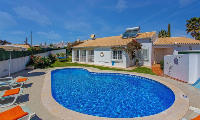 Areias de Sao Joao Villa | Villa Rocchi by Villa Plus
