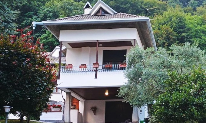 Pescate Villa | Villa Rosetta Tra lago e monti