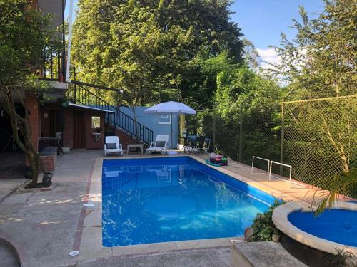Agua de Dios House | Villa Rubens, Casa familiar con piscina privada