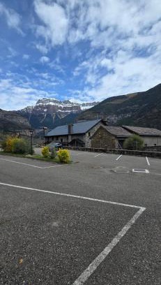 Torla Hotel | Villa Russell Hotel&Apartments
