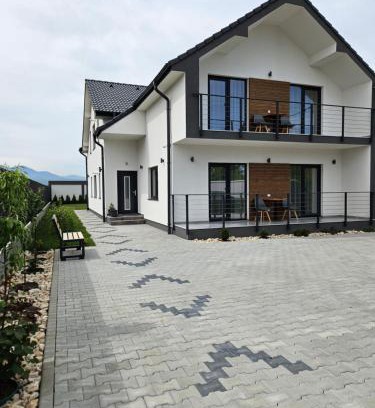 Rasnov Apartment | Villa Russo