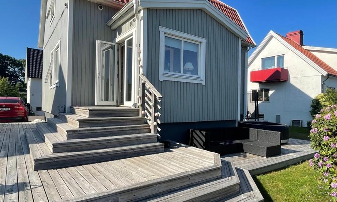 Kyrkbyn Villa | Villa Rydholm 15 minutes from Gothenburg Center