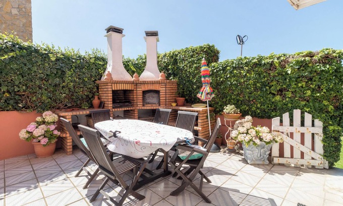 Barril de Baixo Villa | Villa S. Jorge w/Private Pool - 5min from beach