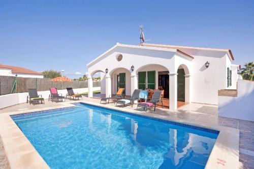 Cap d'Artrutx Villa | Villa S'Olivera by Villa Plus