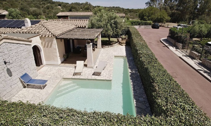 Sant'Elmo Villa | Villa Sa Lolla con piscina privata wi-fi