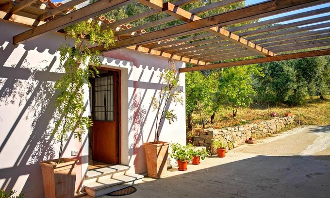 Oliena Villa | Villa Sa Pruna