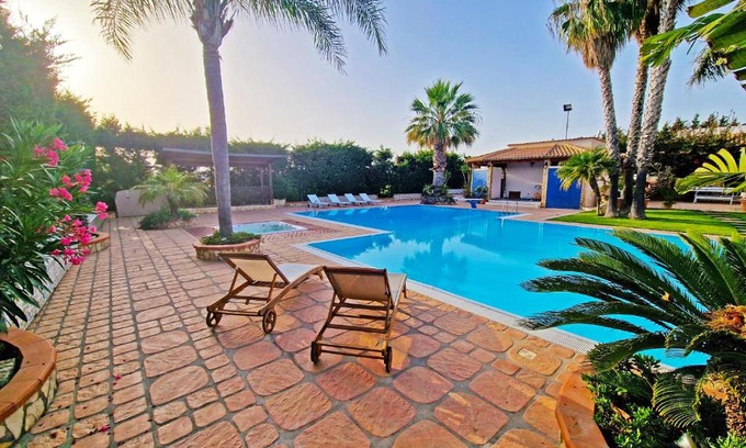 Borgo Bonsignore Villa | Villa Sara