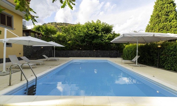 Viagrande Villa | Villa Sara sull'Etna with Private Pool, Whirlpool & Wi-Fi