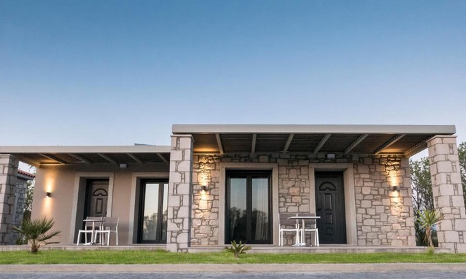 Mirina Apartment | Villa Saravari