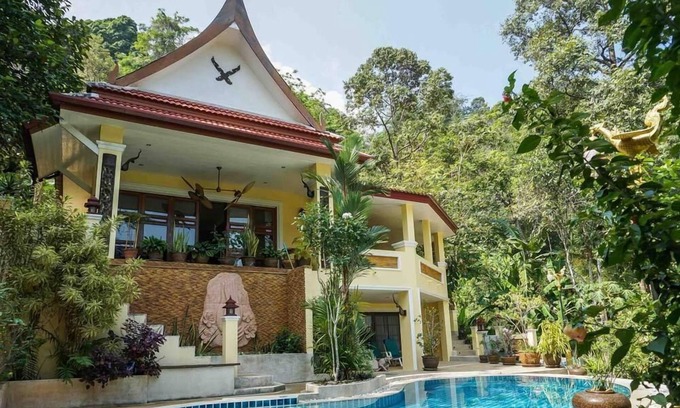 Ban Sakhu Villa | villa sawadee tropical Garden